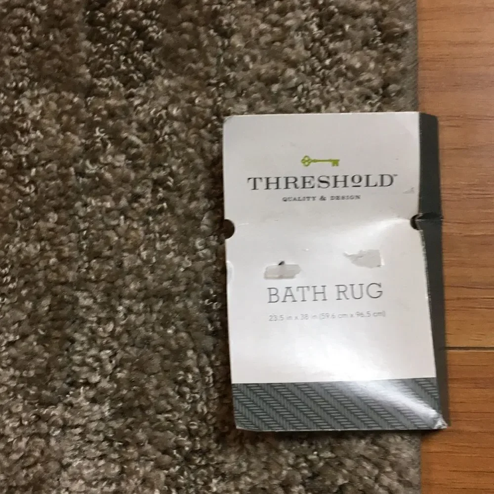 Threshold Bath Rug Natural Taupe. 23.5”x38”